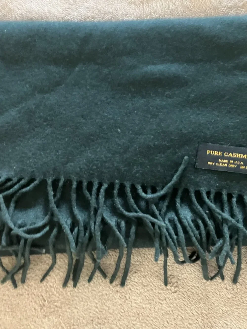 Darien Sport Shop 1. Pure Cashmere Scarf Hunter Greene 2. Houndstooh Camel Hair